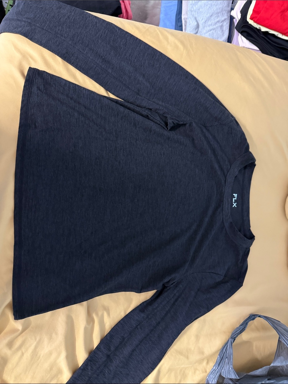 Men's Long-Sleeve Crewneck Sweater in Dark Charcoal